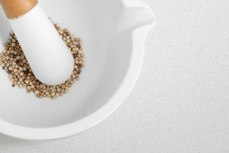 caesarstone 3142 white shimmer 1
