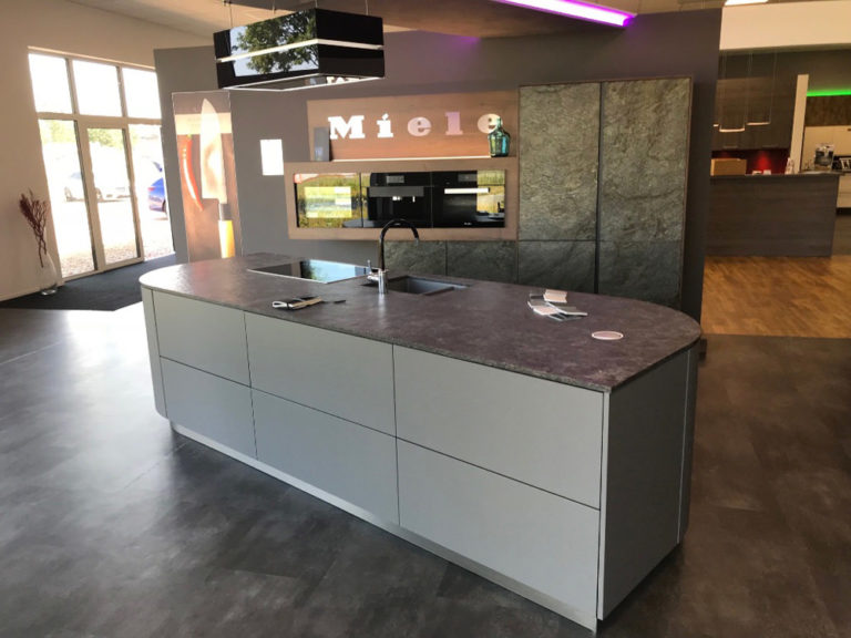 technistone noble imperial grey 1