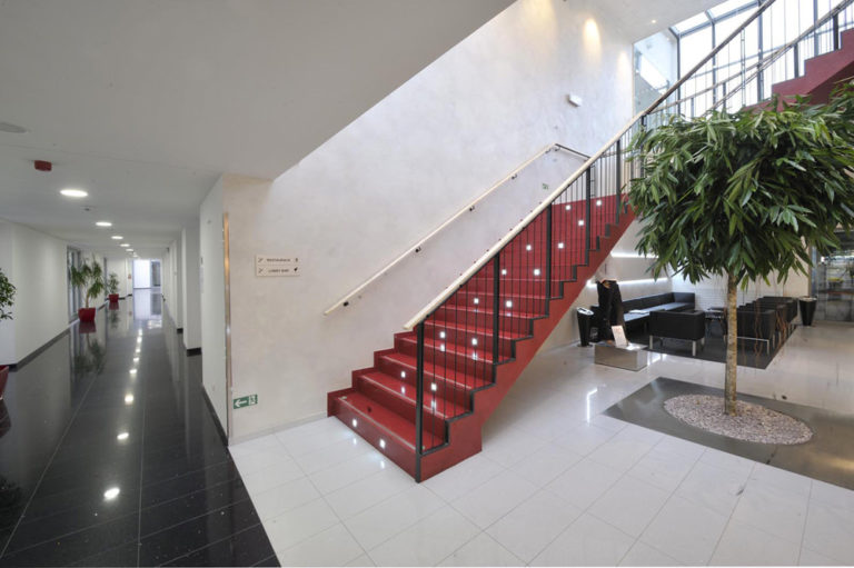 technistone starlight white 1